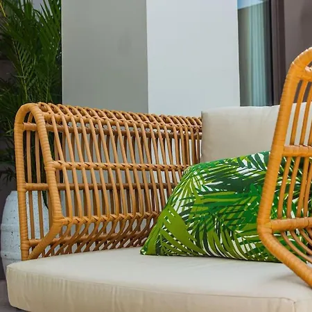 Sea Front In Apartamento