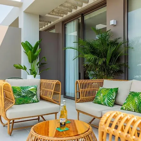 Apartamento Sea Front In